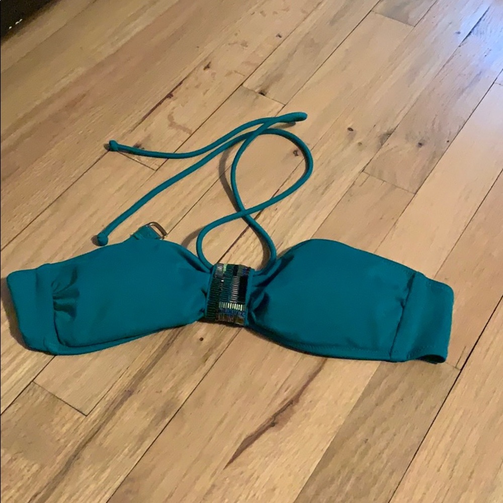 Victoria’s Secret bikini top
